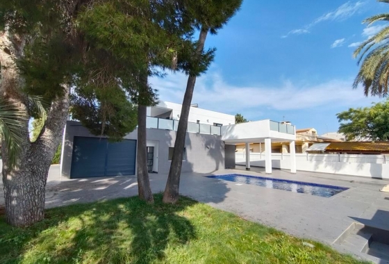 Obra nueva - Villa - Alicante - Campoamor