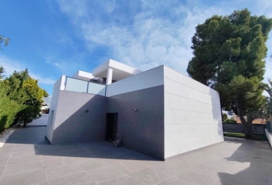 Obra nueva - Villa - Alicante - Campoamor