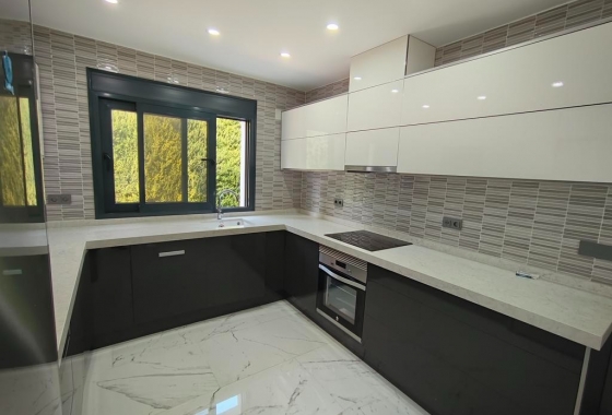 Obra nueva - Villa - Alicante - Campoamor