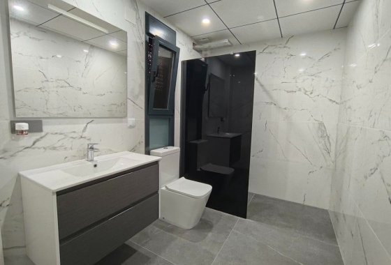 Obra nueva - Villa - Alicante - Campoamor