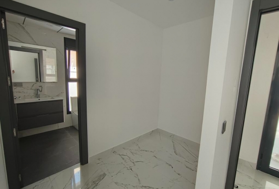 Obra nueva - Villa - Alicante - Campoamor