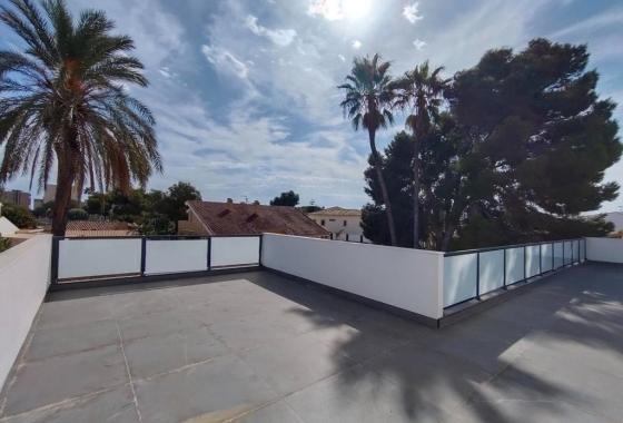 Obra nueva - Villa - Alicante - Campoamor