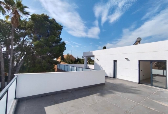 Obra nueva - Villa - Alicante - Campoamor