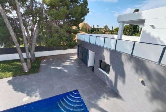 Obra nueva - Villa - Alicante - Campoamor