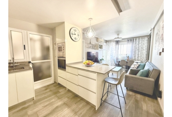 Reventa - Apartamento / piso - Torrevieja - Parque de Las Naciones