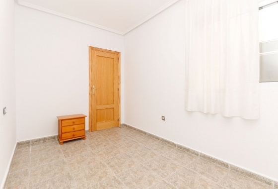 Reventa - Apartamento / piso - Torrevieja - Playa Acequion