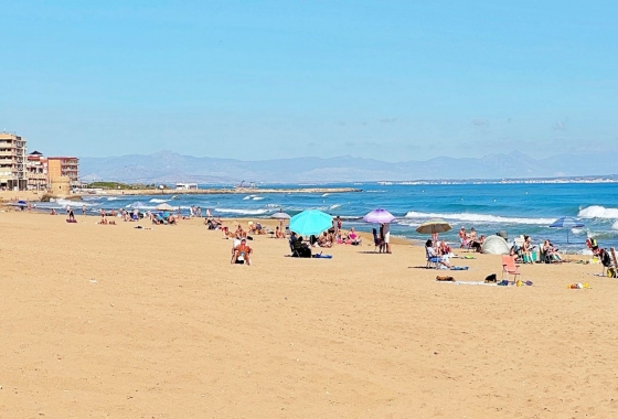 Reventa - Apartamento / piso - Torrevieja - LA MATA