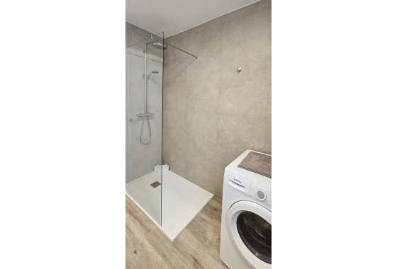 Reventa - Apartamento / piso - Torrevieja - Playa del Cura