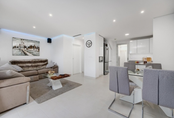 Reventa - Casa Adosada - Torrevieja - Nueva Torrevieja - Aguas Nuevas