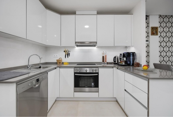 Reventa - Casa Adosada - Torrevieja - Nueva Torrevieja - Aguas Nuevas