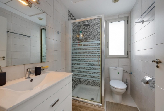 Reventa - Casa Adosada - Torrevieja - Nueva Torrevieja - Aguas Nuevas