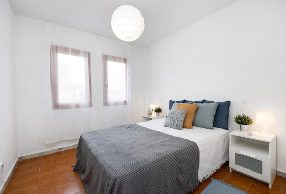 Reventa - Apartamento / piso - Torrevieja - Playa de los Locos