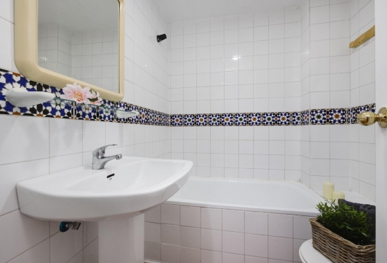 Reventa - Apartamento / piso - Torrevieja - Playa de los Locos