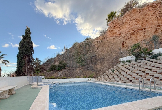 Resale - Villa - La Mata