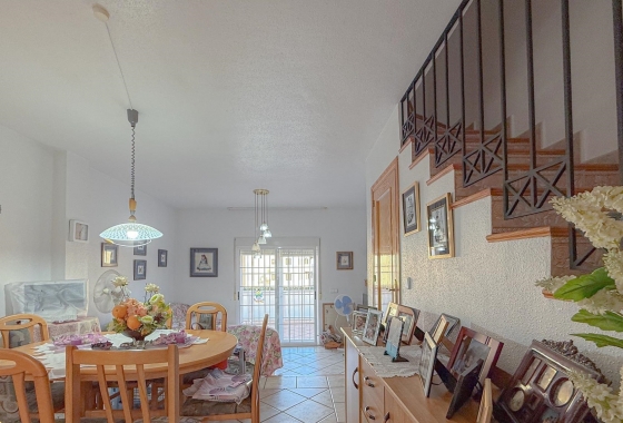 Resale - Villa - La Mata