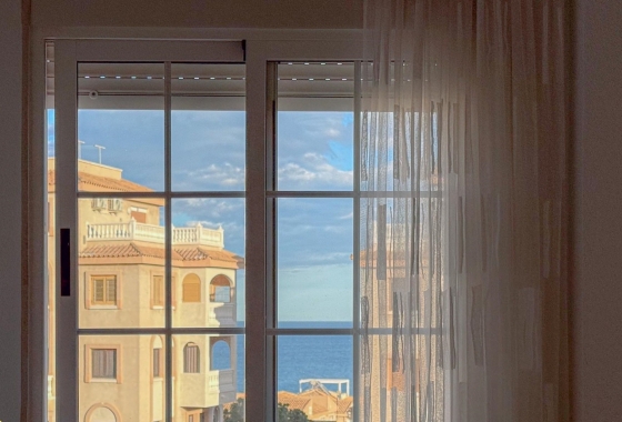 Resale - Villa - La Mata