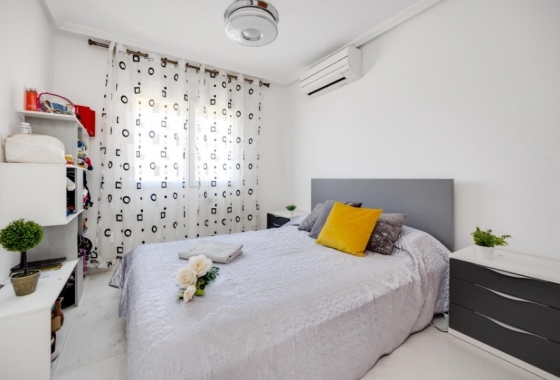 Reventa - Villa - Torrevieja - Playa de La Acequion