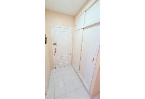 Reventa - Apartamento / piso - Torrevieja - Playa del Cura