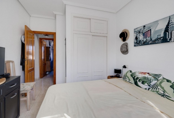 Resale - Apartment / flat - Torrevieja - Nueva Torrevieja - Aguas Nuevas