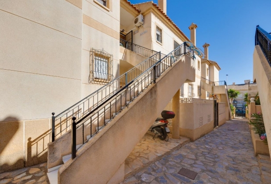 Resale - Apartment / flat - Torrevieja - Nueva Torrevieja - Aguas Nuevas
