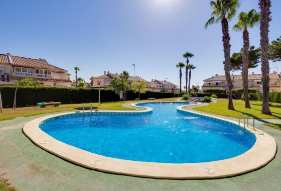 Resale - Apartment / flat - Torrevieja - Nueva Torrevieja - Aguas Nuevas