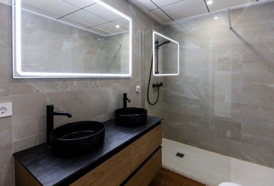 Reventa - Adosado - Torrevieja - Centro