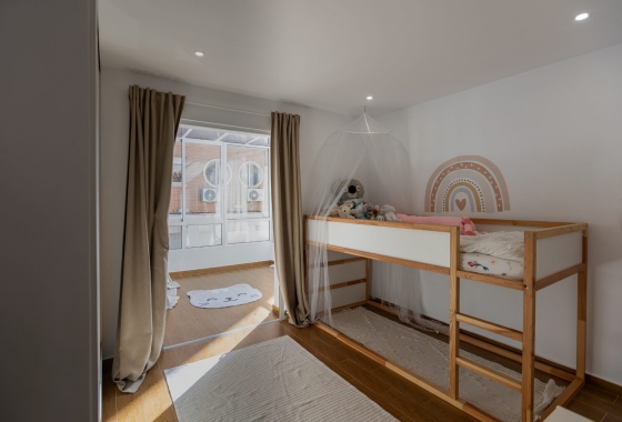 Reventa - Adosado - Torrevieja - Centro