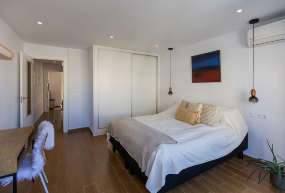 Reventa - Adosado - Torrevieja - Centro