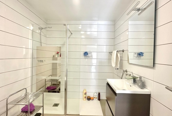 Reventa - Apartamento / piso - Torrevieja - Centro