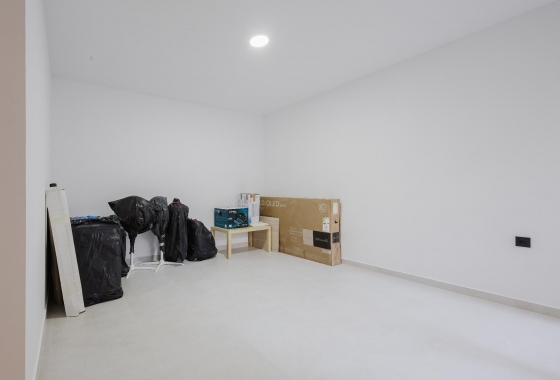 Rynek Wtórny - Willa - Algorfa