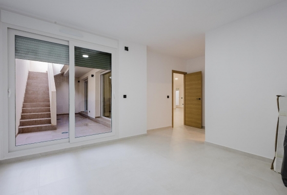 Rynek Wtórny - Willa - Algorfa