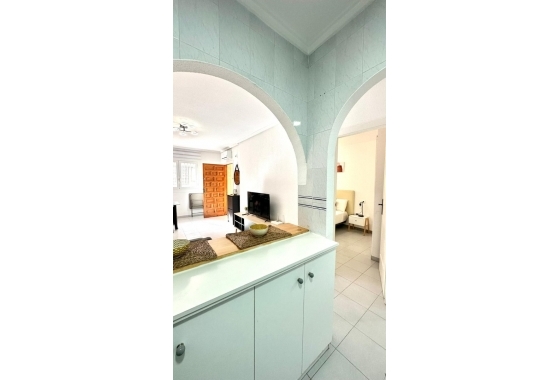 Reventa - Apartamento / piso - Torrevieja - El Acequión - Los Náufragos