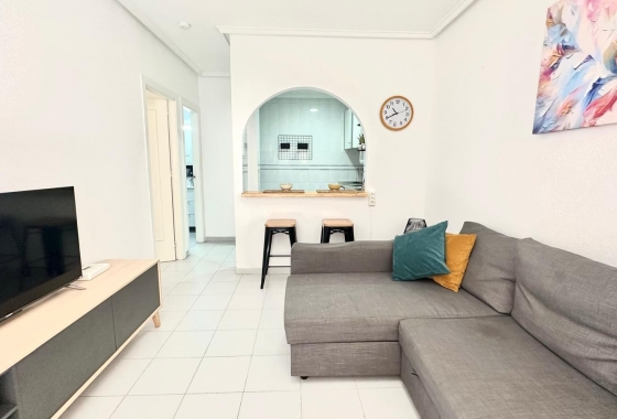 Reventa - Apartamento / piso - Torrevieja - El Acequión - Los Náufragos