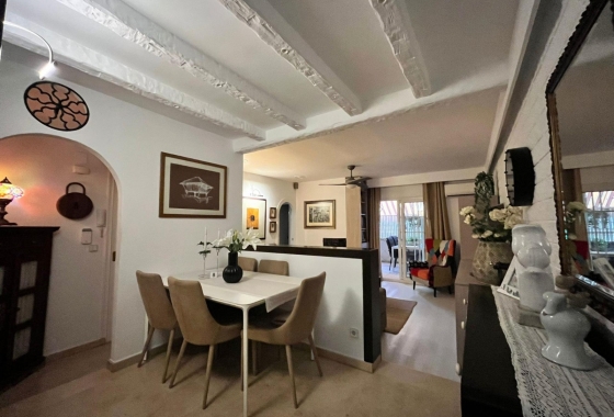 Rynek Wtórny - Poddasze - Torrevieja - Torrevieja - Playa de los Locos