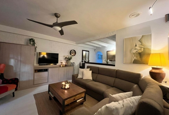 Rynek Wtórny - Poddasze - Torrevieja - Torrevieja - Playa de los Locos