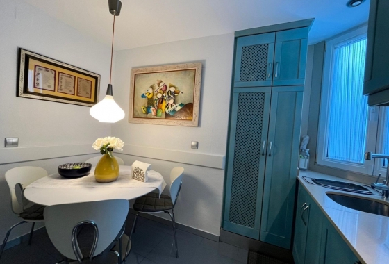 Rynek Wtórny - Poddasze - Torrevieja - Torrevieja - Playa de los Locos