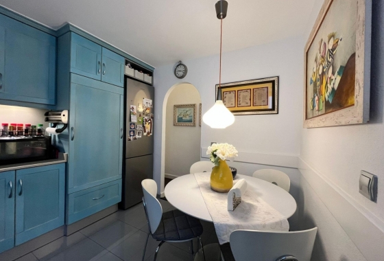 Rynek Wtórny - Poddasze - Torrevieja - Torrevieja - Playa de los Locos