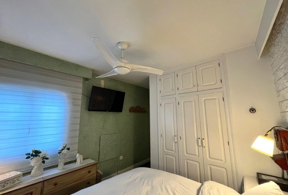 Rynek Wtórny - Poddasze - Torrevieja - Torrevieja - Playa de los Locos