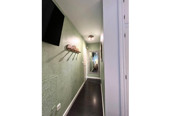 Rynek Wtórny - Poddasze - Torrevieja - Torrevieja - Playa de los Locos