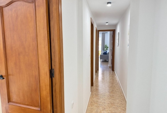 Rynek Wtórny - Apartament - Torrevieja - El Acequión - Los Náufragos