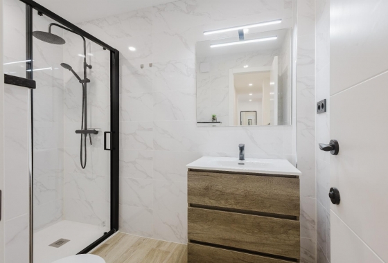 Reventa - Apartamento / piso - Torrevieja - Playa del Acequión