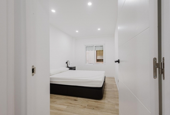 Reventa - Apartamento / piso - Torrevieja - Playa del Acequión