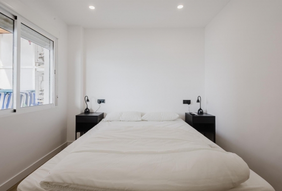 Reventa - Apartamento / piso - Torrevieja - Playa del Acequión