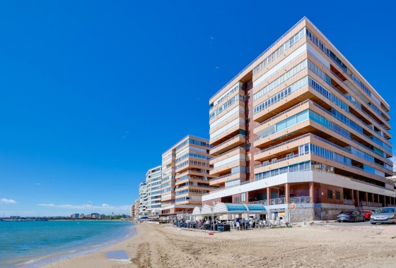 Reventa - Apartamento / piso - Torrevieja - Playa del Acequión
