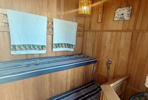 Reventa - Casa - Torrevieja -  Urbanización