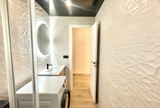 Reventa - Apartamento / piso - Torrevieja - Parque de Las Naciones