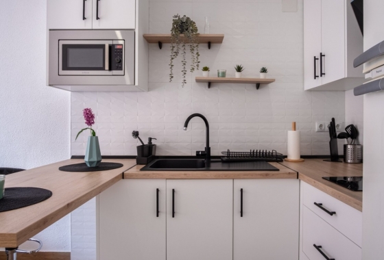 Reventa - Estudio - Torrevieja - Centro