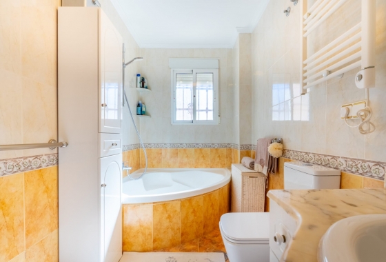 Rynek Wtórny - Bliźniak - Orihuela Costa - La Regia