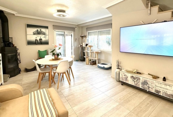 Reventa - Villa - Orihuela Costa - La Regia