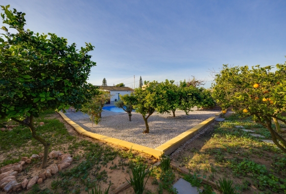 Rynek Wtórny - Willa - Los Montesinos - La Herrada